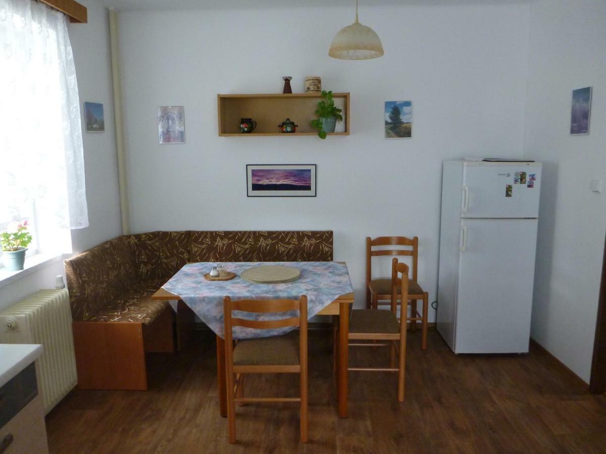 V Proseci Apartment *