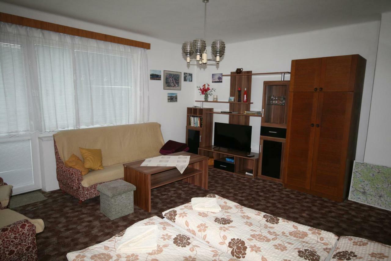 V Proseci Apartment
